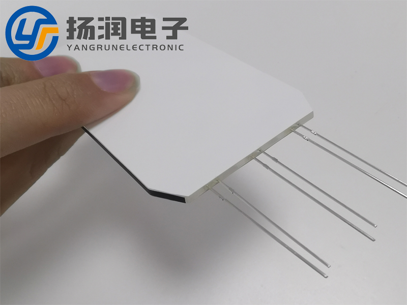 背光源的遮光区是有什么组成的-扬润电子
